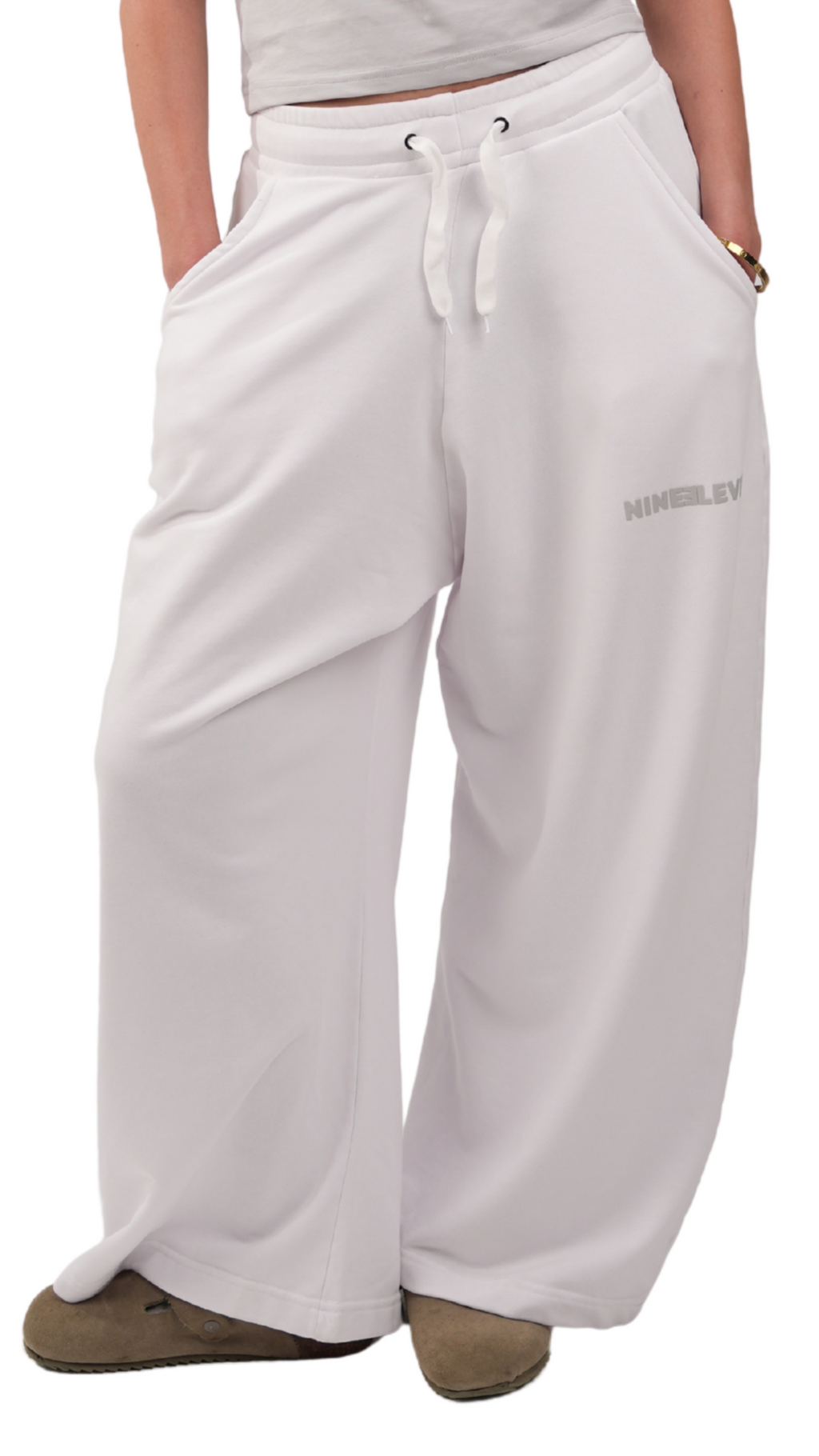 WHITE PANTS